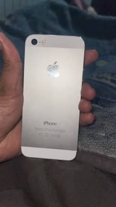 iphone 5s 16gb (03236859829)