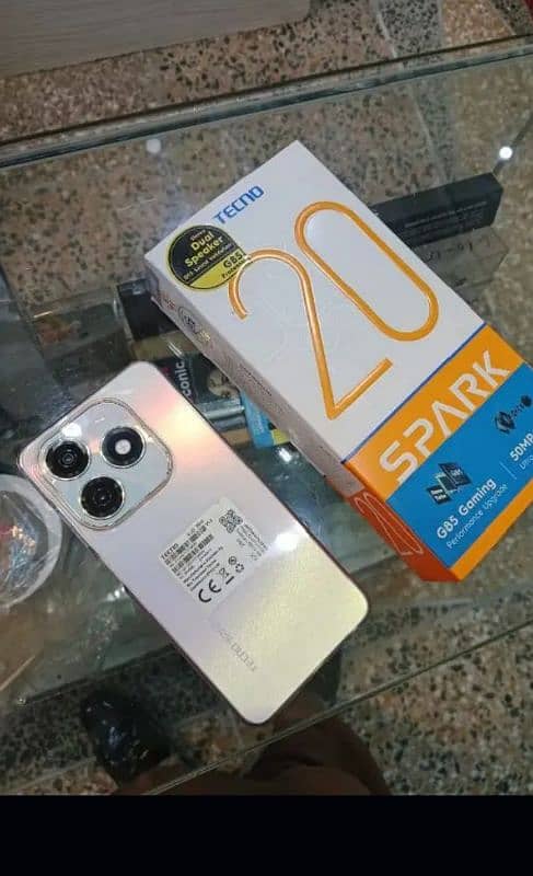 Tecno spark 20 8gb 256 gb complete box 0