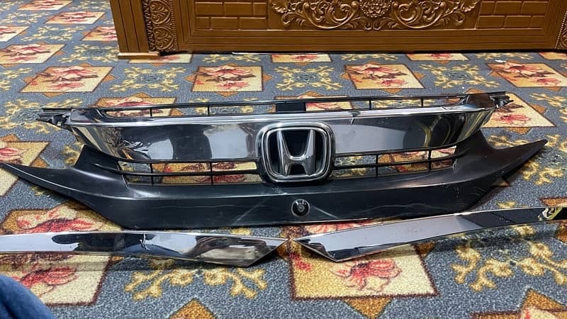 Civic X 2018 Geniune Front Grill,Bumper Lights, Deffuser, LCD Panel 5