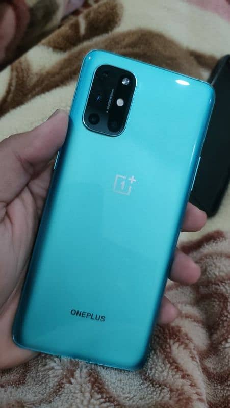 OnePlus 8T 1