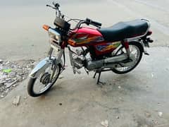 bilkul new bike ha koi kam n hona wala