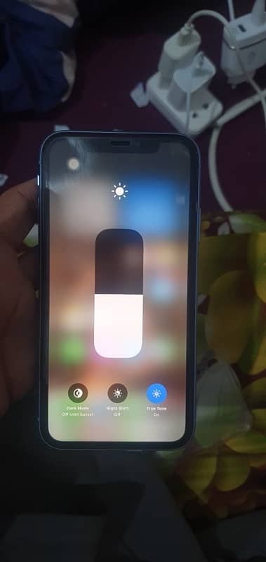 IPHONE XR 64gb jv 1