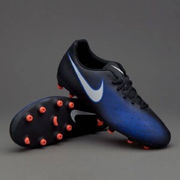 football shoes 15