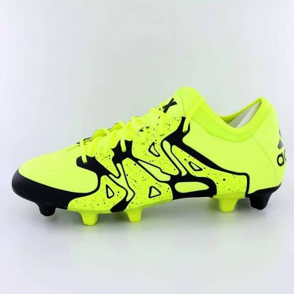 football shoes 18