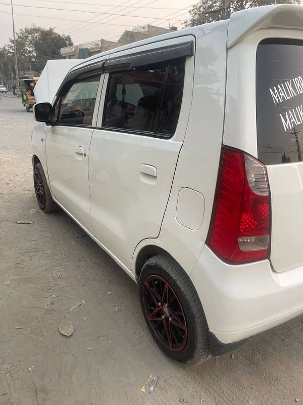 Suzuki Wagon R VXL 3