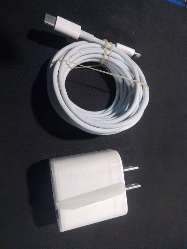 iphone orgnal adapter or cable new 0