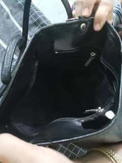 black color bag.