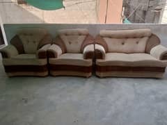 7 Seater Sofa set (used) urgent sale