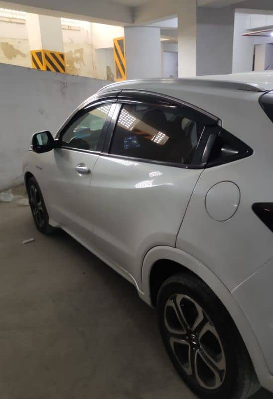 Honda Vezel 2015 1