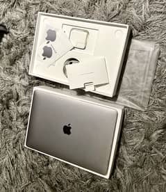 MacBook