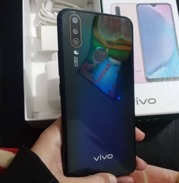 Vivo Y17 2