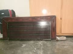 2 single beds for sale wooden+viniar