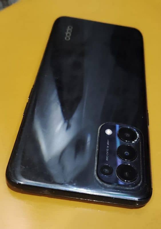 Oppo Reno 5 (128/8GB) - (64-4MP) 4