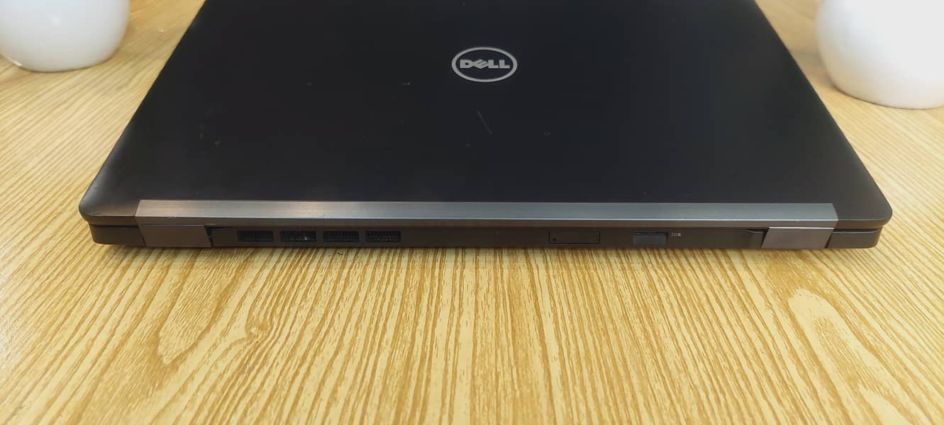 Dell Latitude I5 7 Gen 8gb/256gb New Condition 9