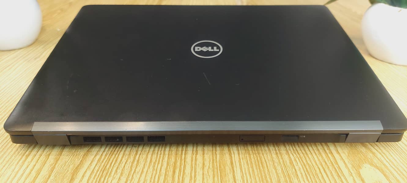 Dell Latitude I5 7 Gen 8gb/256gb New Condition 10