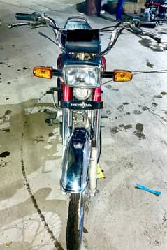 HONDA CD 70