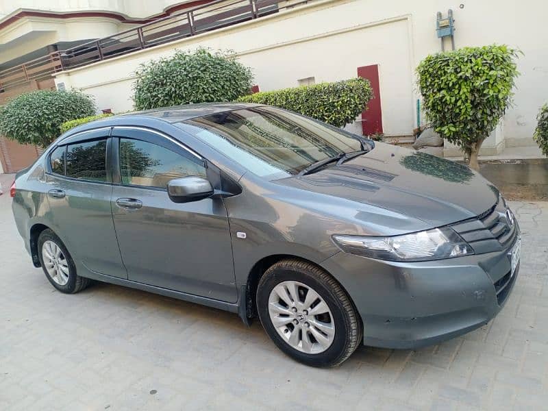 Honda City IVTEC 2013 brand new car 2