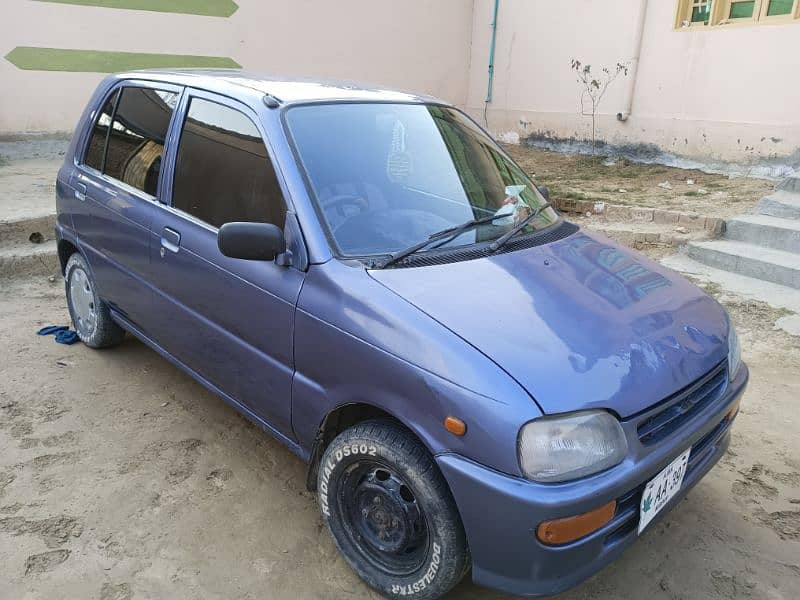 Daihatsu Cuore 2002 1