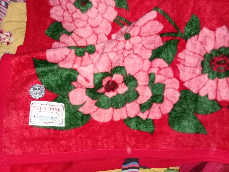 Red Blanket New Made in Korea 200×240 Double palai 2