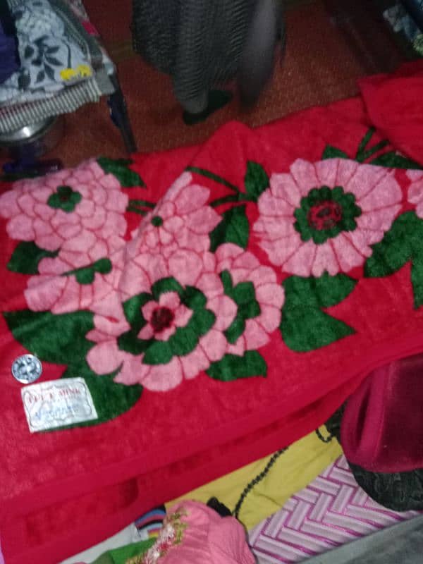 Red Blanket New Made in Korea 200×240 Double palai 6