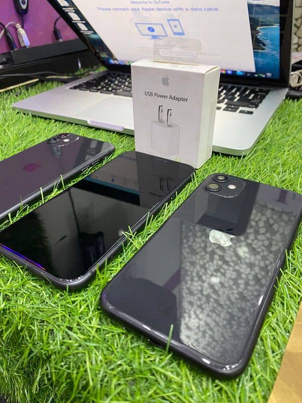 APPLE IPHONE 11|11 Pro With Gift Original Dock Box pack FU NON 64 1