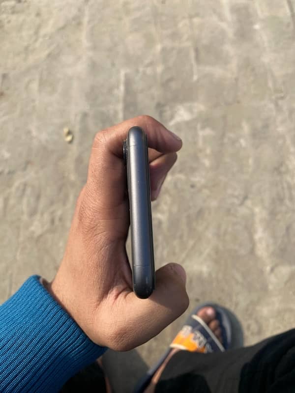 iphone 11 64 gb jv non 5