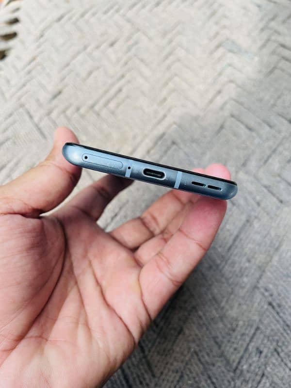 Oneplus 9R (8/128GB) Dual Sim Pta Approved 3