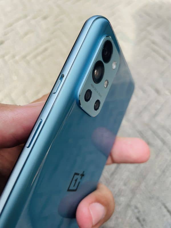 Oneplus 9R (8/128GB) Dual Sim Pta Approved 7