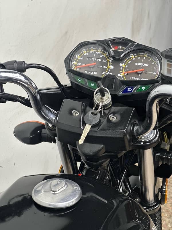 suzuki gr150cc 2022 Model ( low millage ) 4