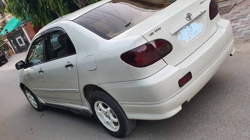 Toyota Corolla Altis 2006 4