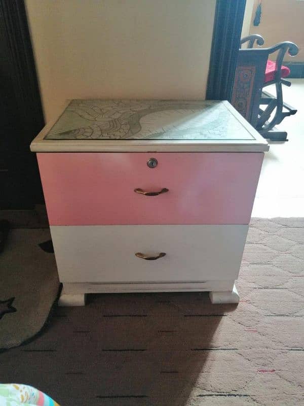 Single Bed with side table in Good Condition 3