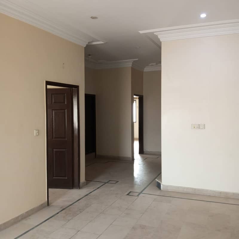 240 Sq. yds 1st Floor Portion For Rent 9