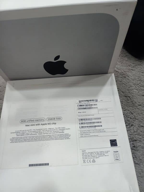 Mac Mini M2 8/256 0