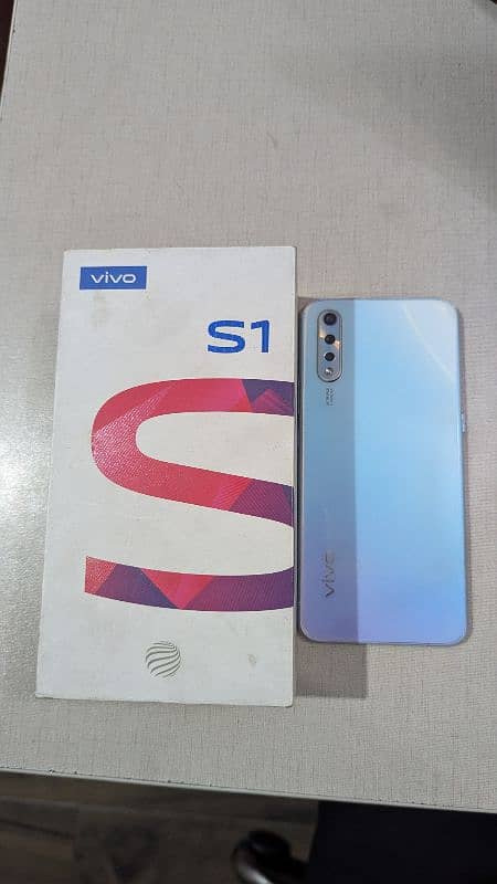 vivo s1 with box 0