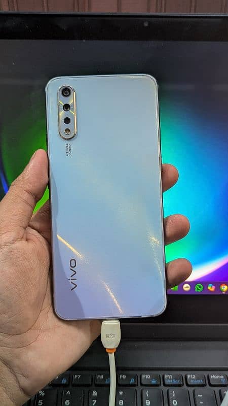 vivo s1 with box 4