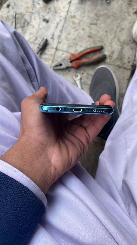 vivo s1 all ok phone no any fault 0