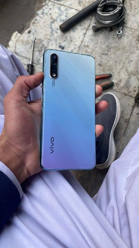 vivo s1 all ok phone no any fault 1