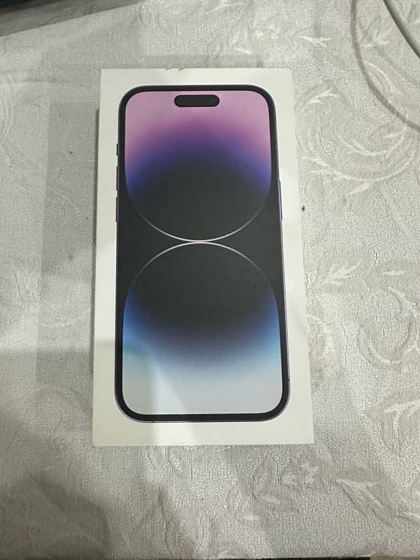 iphone 14 pro non pta scratch less with box charger and cable 8