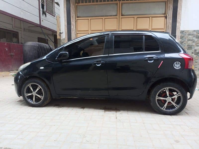 Toyota Vitz 2005 3