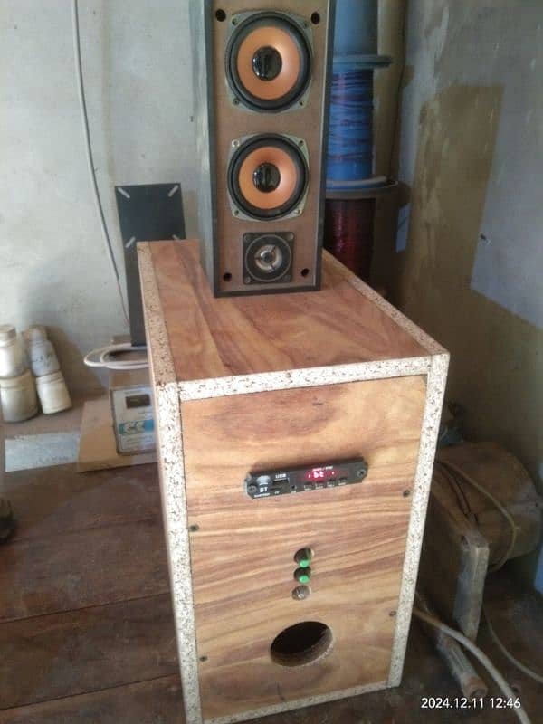 bass with speaker 1