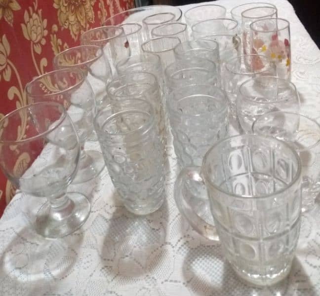 Crystal glasses with custard set 2