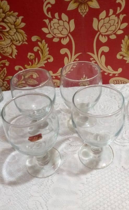 Crystal glasses with custard set 5