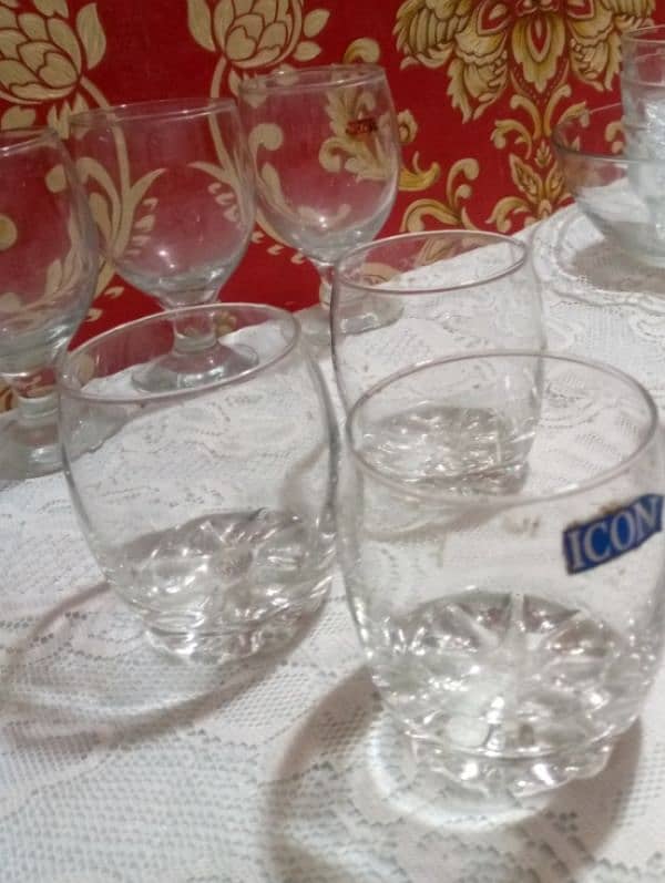 Crystal glasses with custard set 7