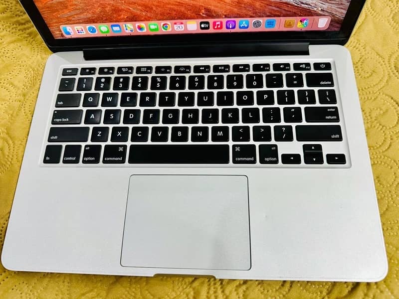 Apple macbook pro 5