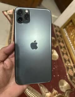 I phone 11 pro max Pta Approved 256