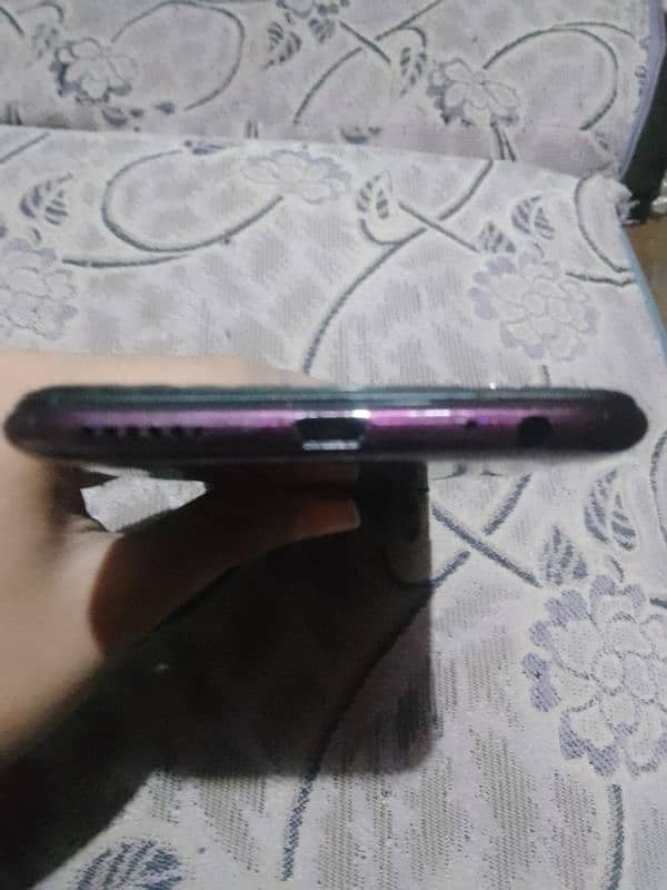 Tecno SPARK 4 1