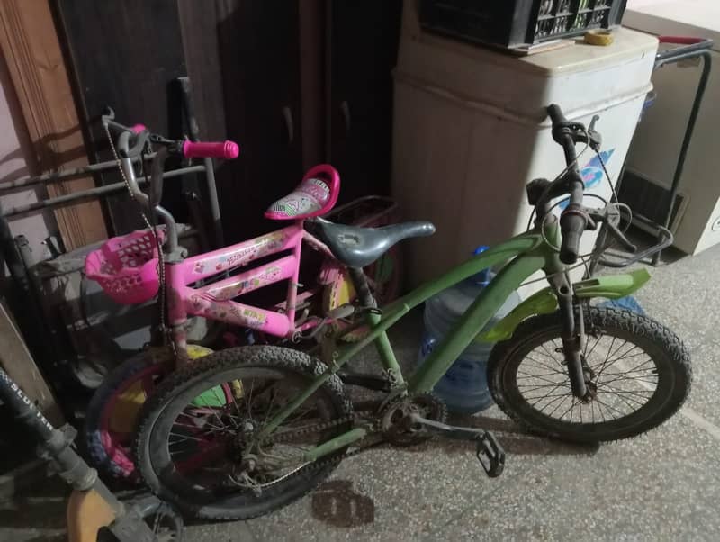 Kids Two Bycles and One Scooty for Sale (All USed) 5