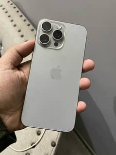 iPhone 15 pro max Non PTA Natural titanium