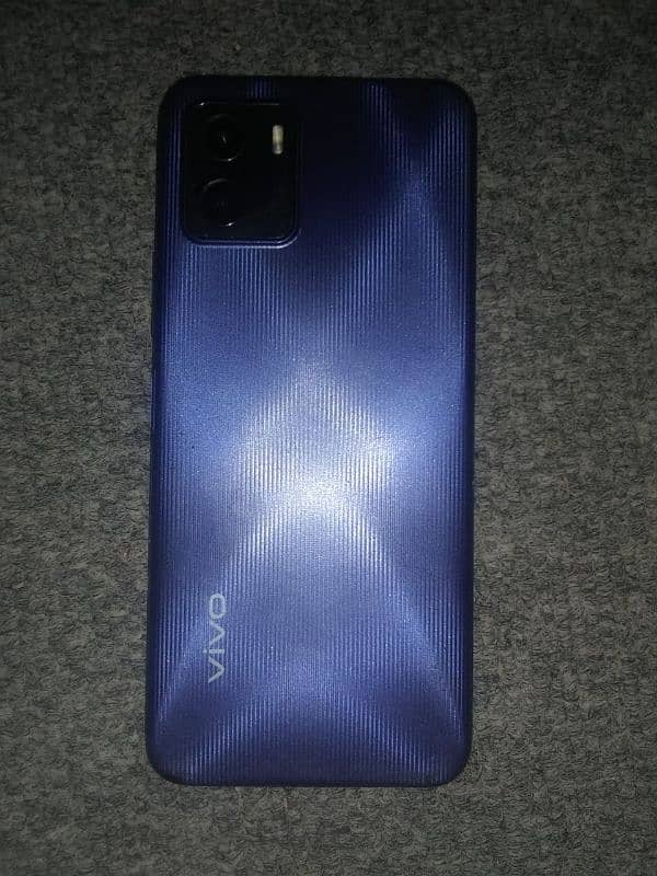 vivo y15s 3