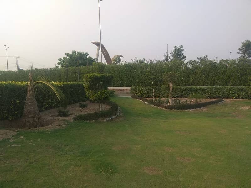 Jb Orchard Farm House Main Raiwind Road 11